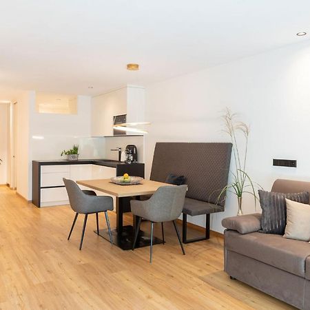 Nice Living Neue- Moderne Apartments Im Herzen Von Brixen - Kostenlose Brixencard - Ideal Fuer Familien, Paare, Geschaeftsreisende Und Allen Urlaubs Hungrigen Bressanone Exterior foto