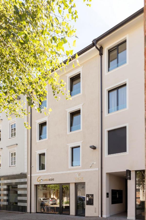 Nice Living Neue- Moderne Apartments Im Herzen Von Brixen - Kostenlose Brixencard - Ideal Fuer Familien, Paare, Geschaeftsreisende Und Allen Urlaubs Hungrigen Bressanone Exterior foto