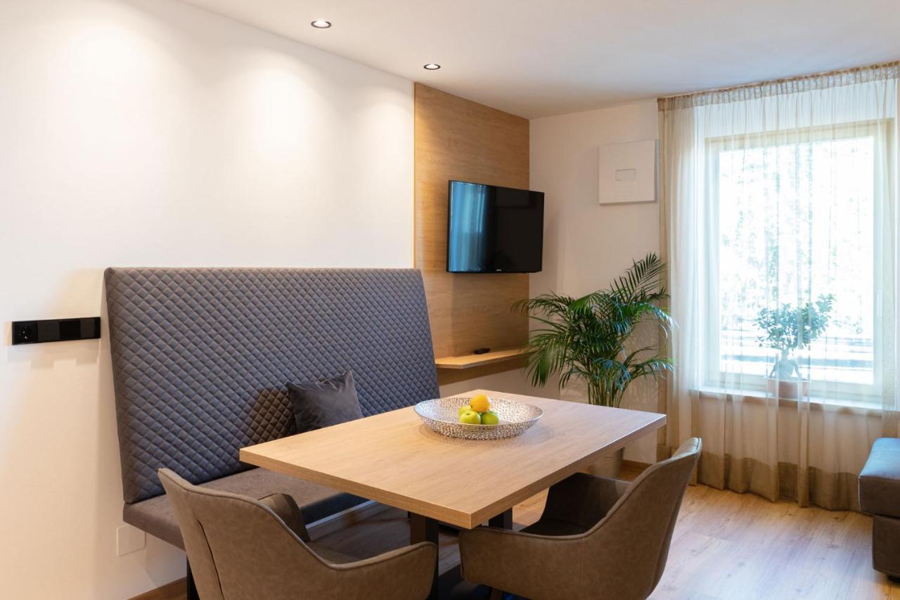 Nice Living Neue- Moderne Apartments Im Herzen Von Brixen - Kostenlose Brixencard - Ideal Fuer Familien, Paare, Geschaeftsreisende Und Allen Urlaubs Hungrigen Bressanone Exterior foto