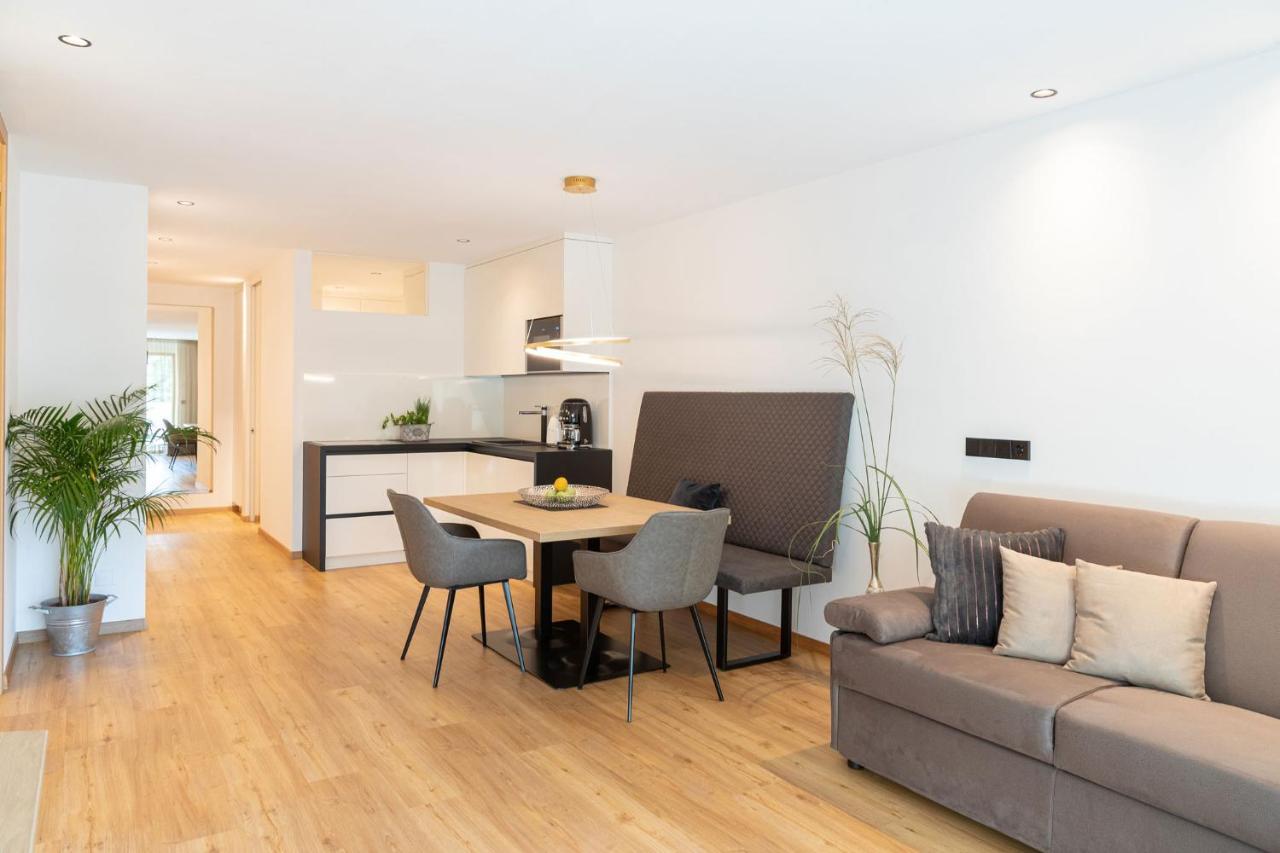 Nice Living Neue- Moderne Apartments Im Herzen Von Brixen - Kostenlose Brixencard - Ideal Fuer Familien, Paare, Geschaeftsreisende Und Allen Urlaubs Hungrigen Bressanone Exterior foto