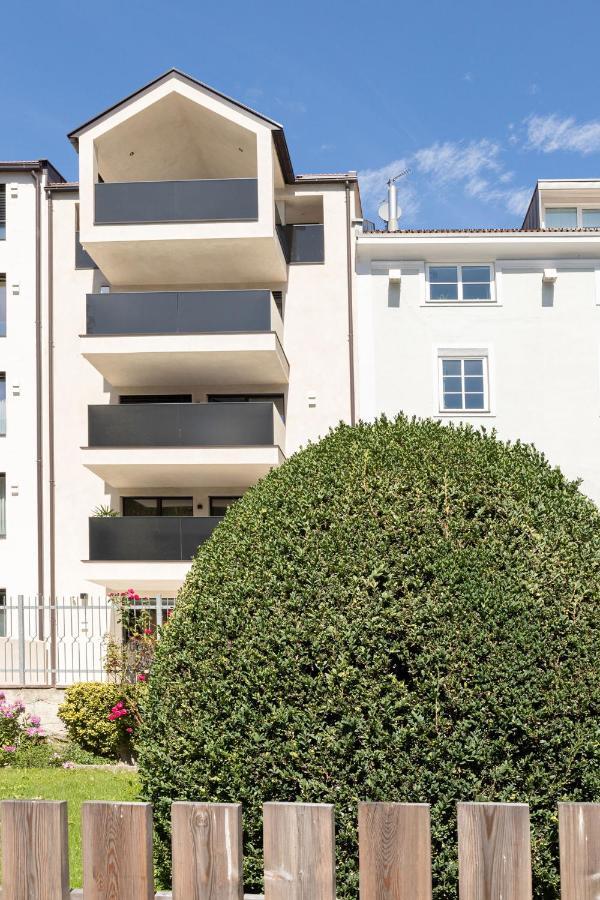 Nice Living Neue- Moderne Apartments Im Herzen Von Brixen - Kostenlose Brixencard - Ideal Fuer Familien, Paare, Geschaeftsreisende Und Allen Urlaubs Hungrigen Bressanone Exterior foto