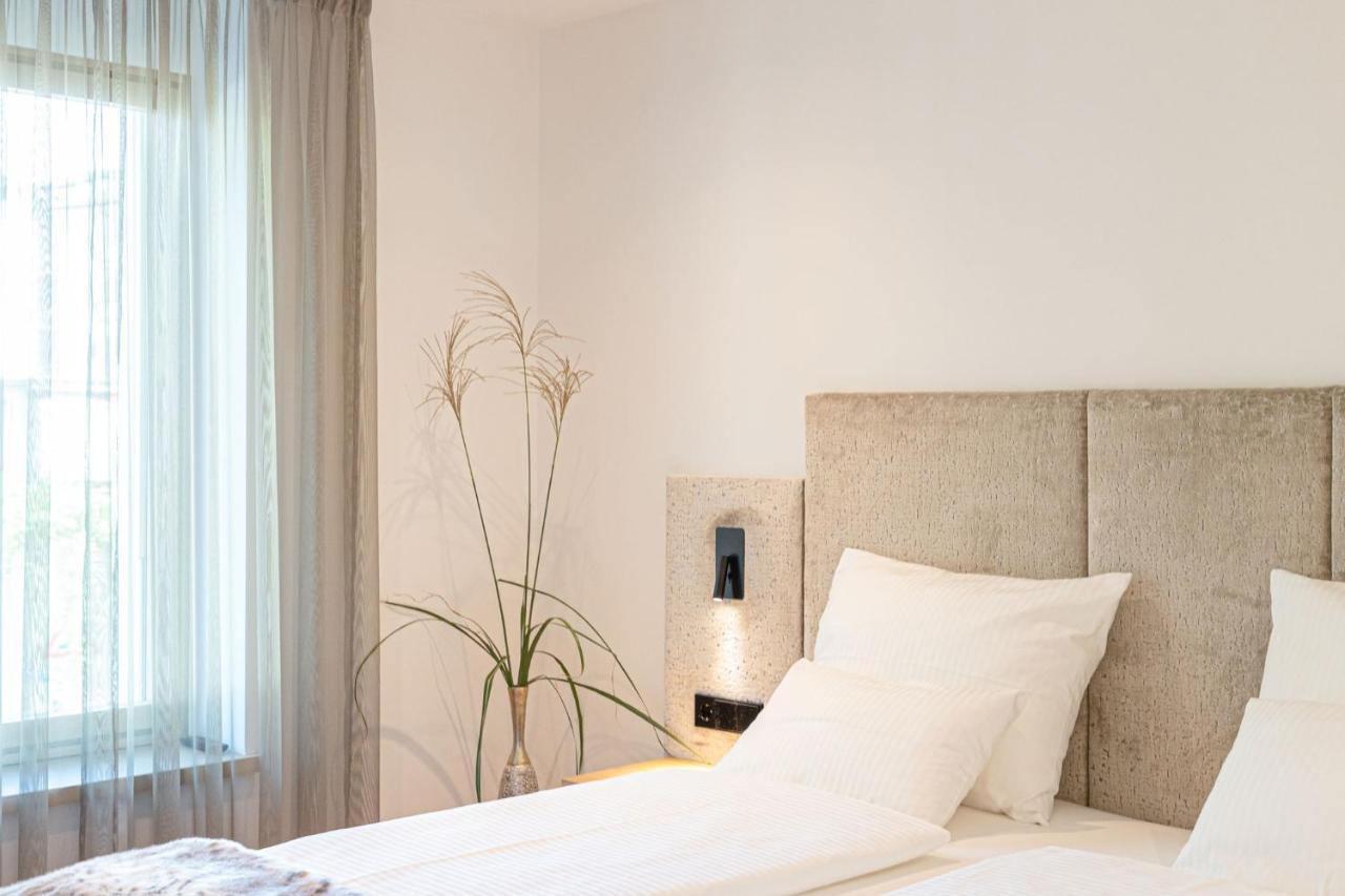Nice Living Neue- Moderne Apartments Im Herzen Von Brixen - Kostenlose Brixencard - Ideal Fuer Familien, Paare, Geschaeftsreisende Und Allen Urlaubs Hungrigen Bressanone Exterior foto